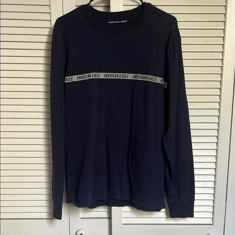 American Eagle Outfitters Blue Long Sleeve Tee